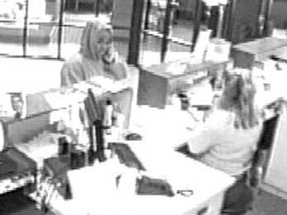VIDEO: Ohio police are looking for two girls suspected of robbing a bank.