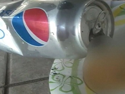 Video: Man finds possible mouse inside Pepsi can.