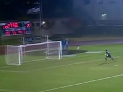 VIDEO: A soccer player at SMU scores a 95-yard goal.