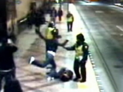 VIDEO: A teen is beaten in Seattle while three security guards do nothing.