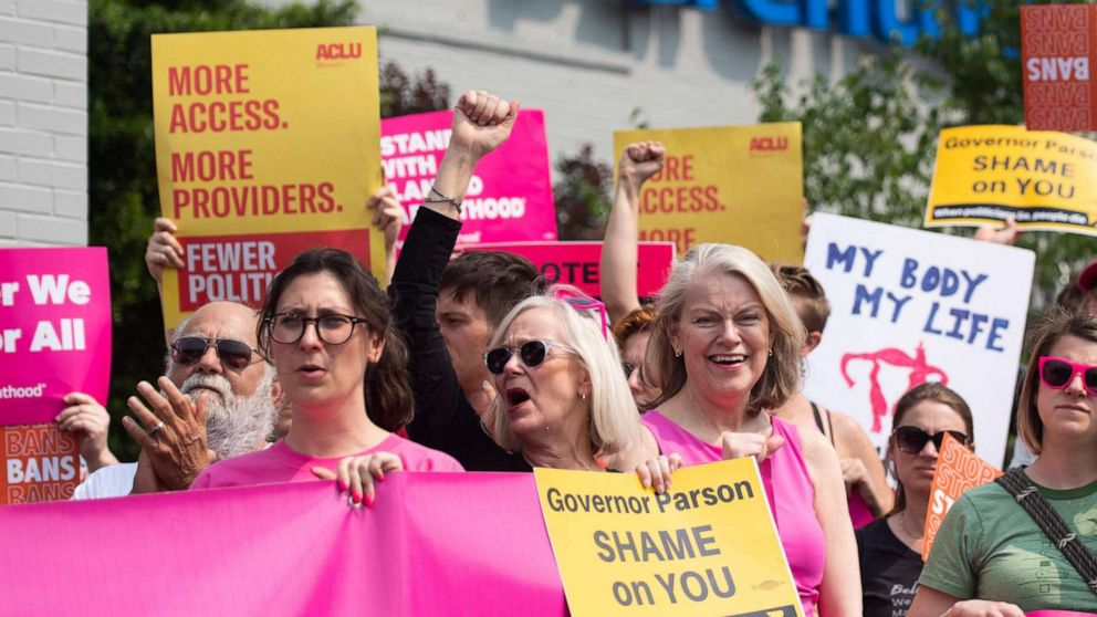 PHOTO: Pro-choice supporters and staff of Planned Parenthood hold a rally outside the Planned Parenthood Reproductive Health Services Center in St. Louis, May 31, 2019, the last location in the state performing abortions.