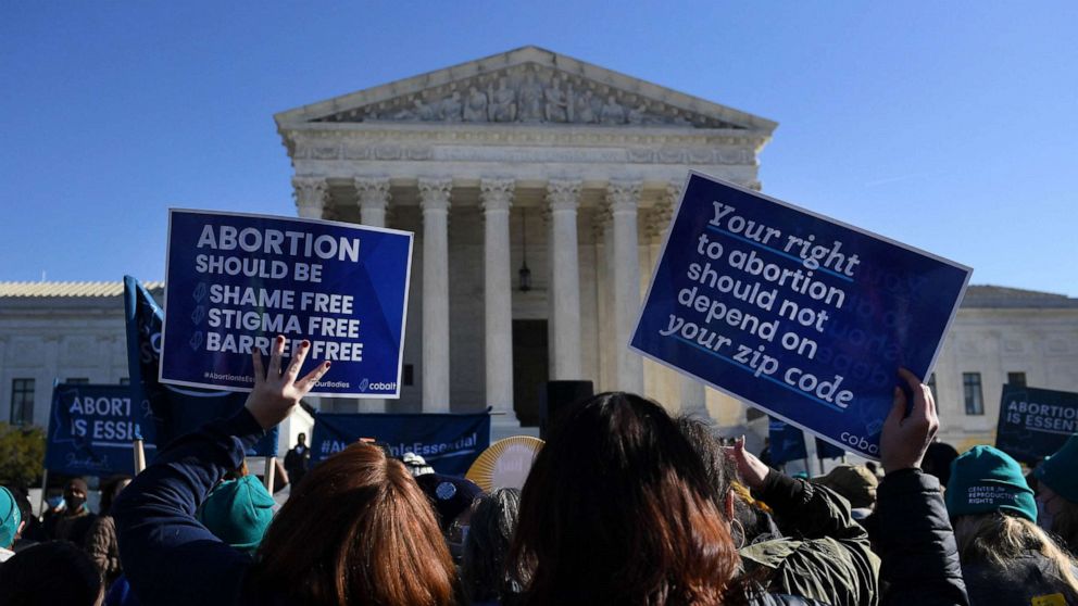 PHOTO: Abortion rights advocates and anti-abortion protesters demonstrate in front of the US Supreme Court in Washington, Dec. 1, 2021.