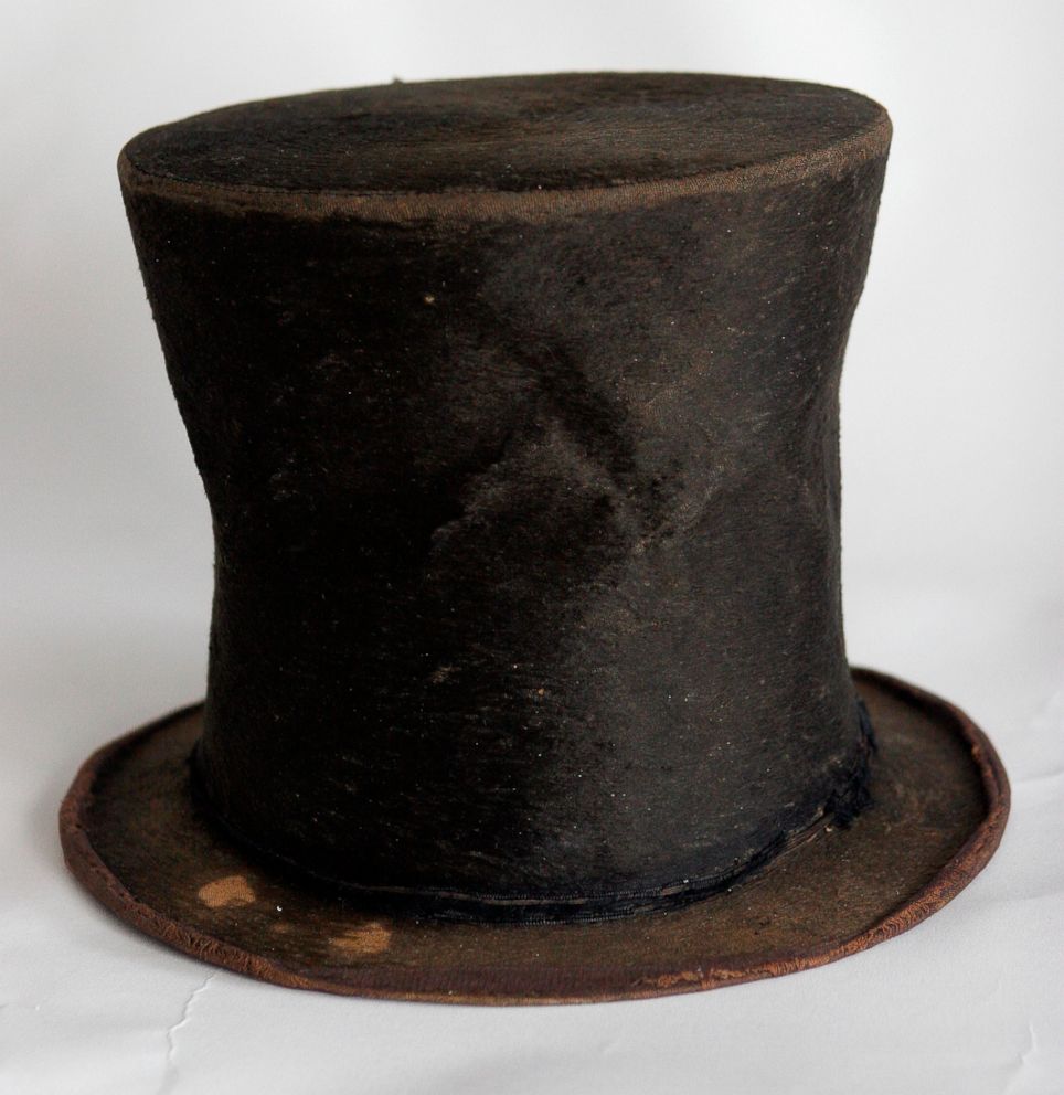 PHOTO: Abraham Lincoln's iconic stovepipe hat is photographed at the Abraham Lincoln Presidential Library and Museum in Springfield, Ill., June 14, 2007.