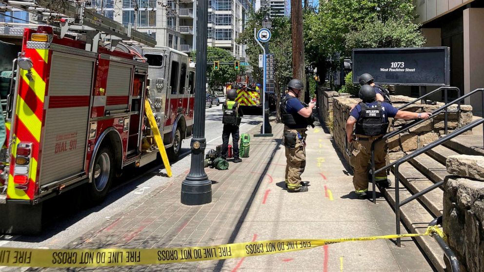 PHOTO: Emergency personnel respond to the scene of active shooting in Atlanta, May 3, 2023.