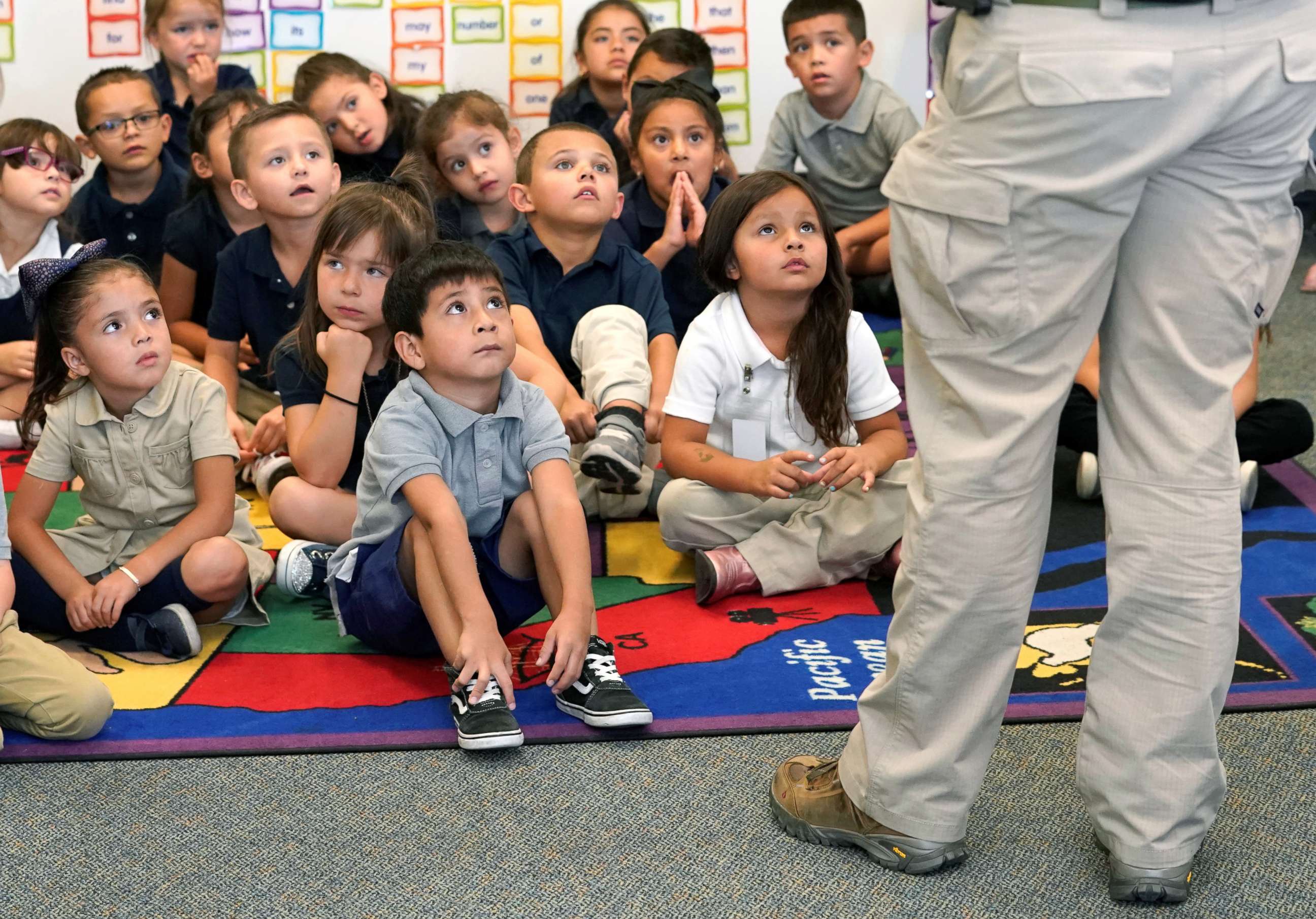 PHOTO: Joe Emery, TAC*ONE trainer and former Las Vegas police department sergeant, speaks to kindergarten students at Pinnacle Charter School during TAC*ONE training for an active shooter situation in a school in Thornton, Colorado, Aug. 29, 2019.
