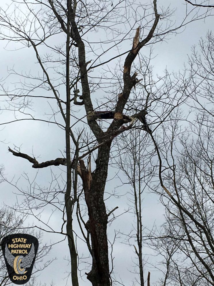 PHOTO: Three crew members were killed in an air ambulance helicopter crash near Zeleski, Ohio, Jan. 29, 2019.