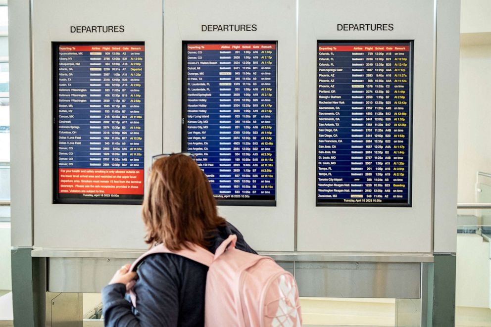 Over 1,000 flights in US canceled, as thunderstorms slam Northeast