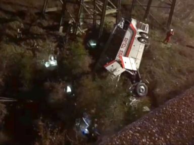 1 dead, multiple injured after bus carrying high school students crashes: Officials