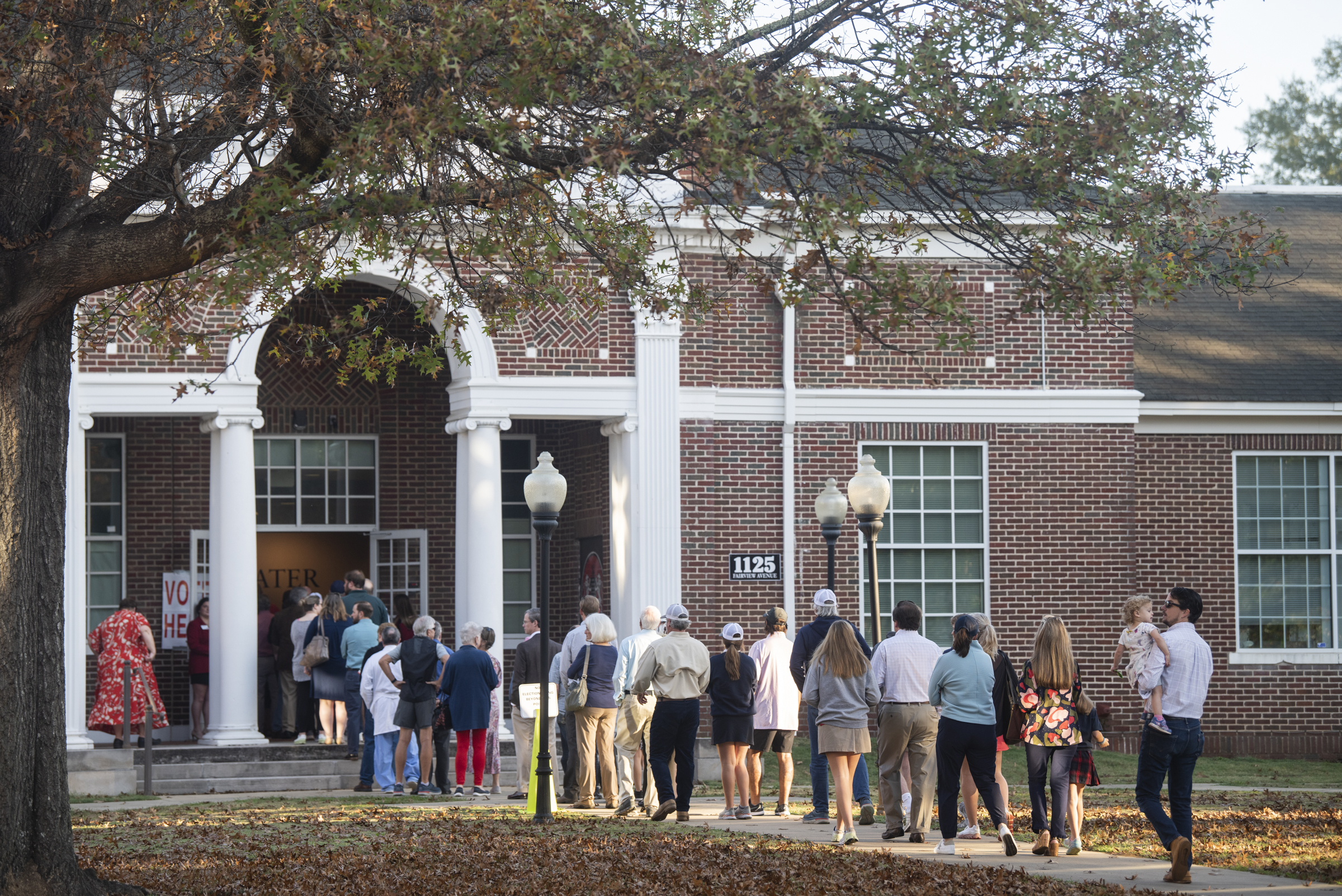 PHOTO: Voters line up at the polls just before they open at Huntingdon College in Montgomery, Ala., Nov. 8, 2022.