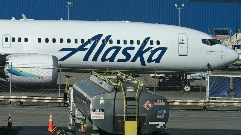 Here's everything we know so far about the Alaska Airlines plane that had to make an emergency landing when a door plug of the aircraft ripped off in flight.