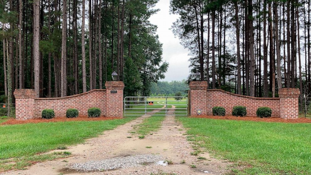 PHOTO: In this Sept. 20, 2021, file photo, the gates near Alex Murdaugh's home are shown in Islandton, S.C.