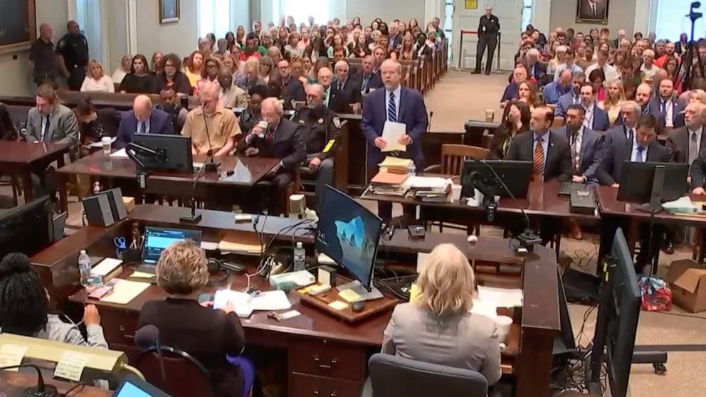 PHOTO: Alex Murdaugh is sentenced on the murders of his wife Maddie and his son Paul Murdaugh, Colleton County Courthouse in Walterboro, S.C., on March 3, 2023.