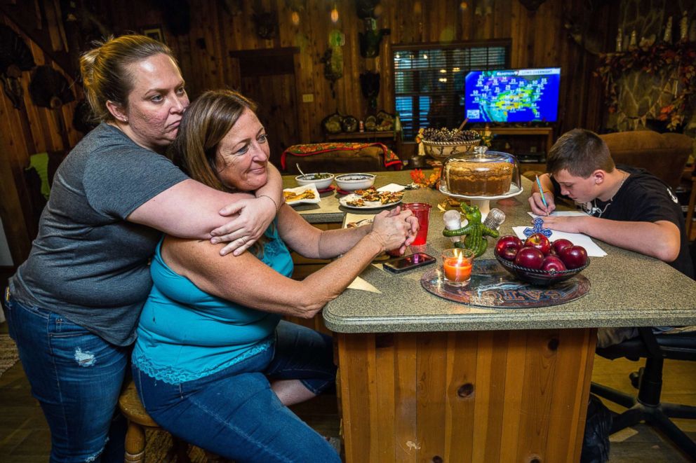 PHOTO: Julie Harter and her daughter Monica, left, at Julie's home in Lakeland, Fla.