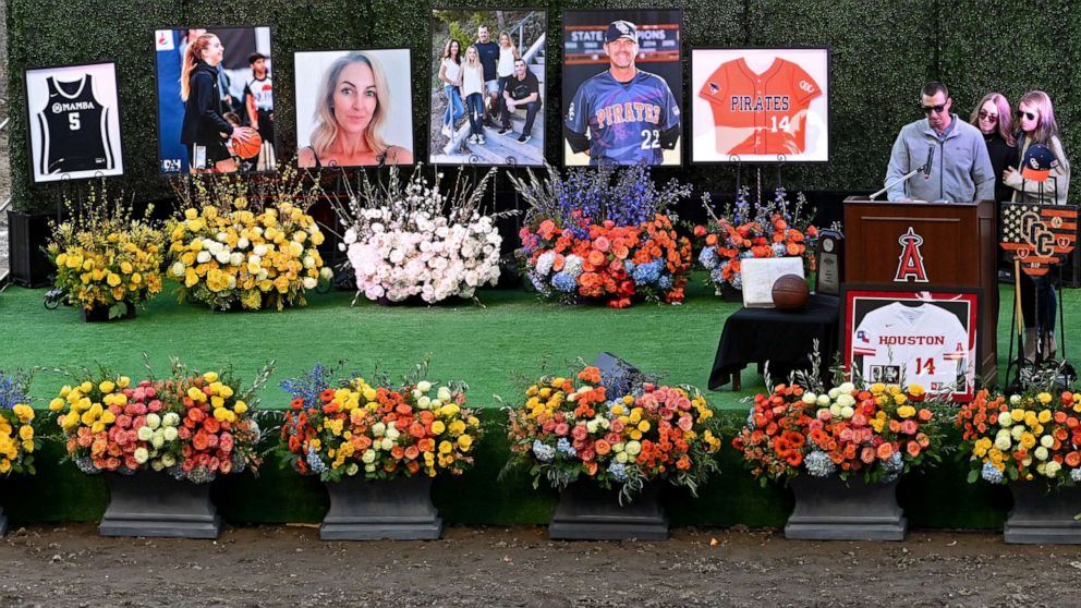 PHOTO: Siblings paid tribute to their mother, father and sister, who were killed in the Calabasas helicopter crash that also took the life of Kobe Bryant and his daughter Gianna. 