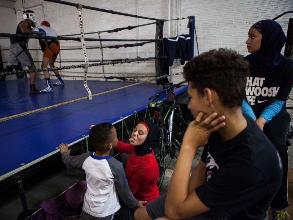 PHOTO: Amaiya Zafar jokes with her trainers son.