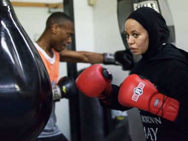 Teen Muslim-American boxer fights for right to wear hijab while competing