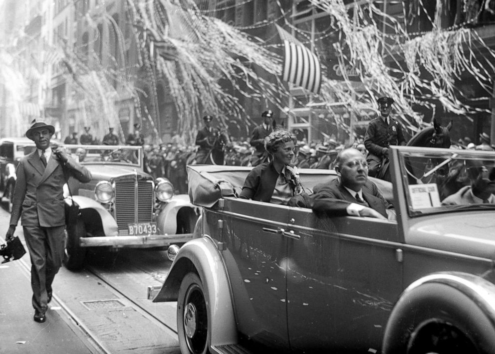 PHOTO: Amelia Earhart is driven up Broadway in her triumphal procession from the Battery to City Hall in New York, June 20, 1932.