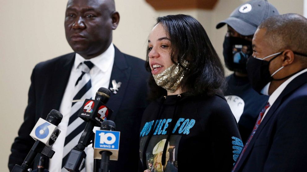 PHOTO: Karissa Hill, daughter of Andre Hill, speaks during a news conference about the indictment of Columbus Police Officer Adam Coy in the shooting death of her father in Columbus, Ohio, Feb. 4, 2021.