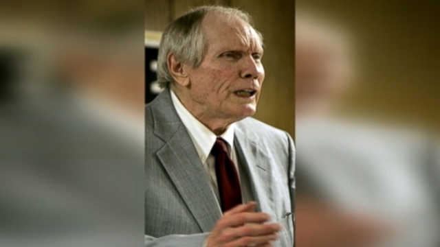 Video Fred Phelps Founder Of Anti Gay Westboro Church Dead At 84 Abc News