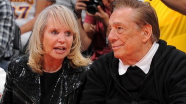 Video Donald Sterling Signs Clippers Over to Wife - ABC News