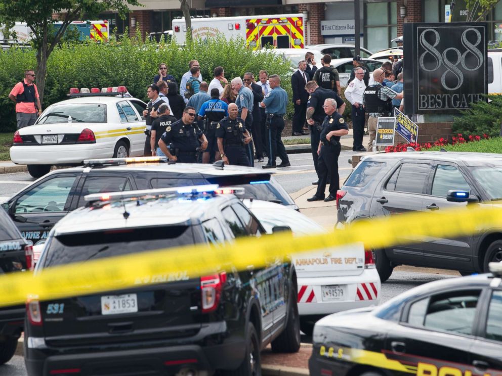 PHOTO: Police respond to a shooting at the offices of the Capital Gazette, a daily newspaper, in Annapolis, Md., June 28, 2018.