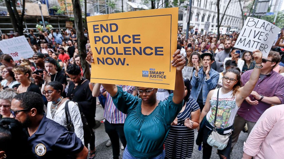 PHOTO: Protesters rally in front of the Allegheny County Courthouse June 21, 2018, in Pittsburgh for the killing of Antwon Rose Jr.