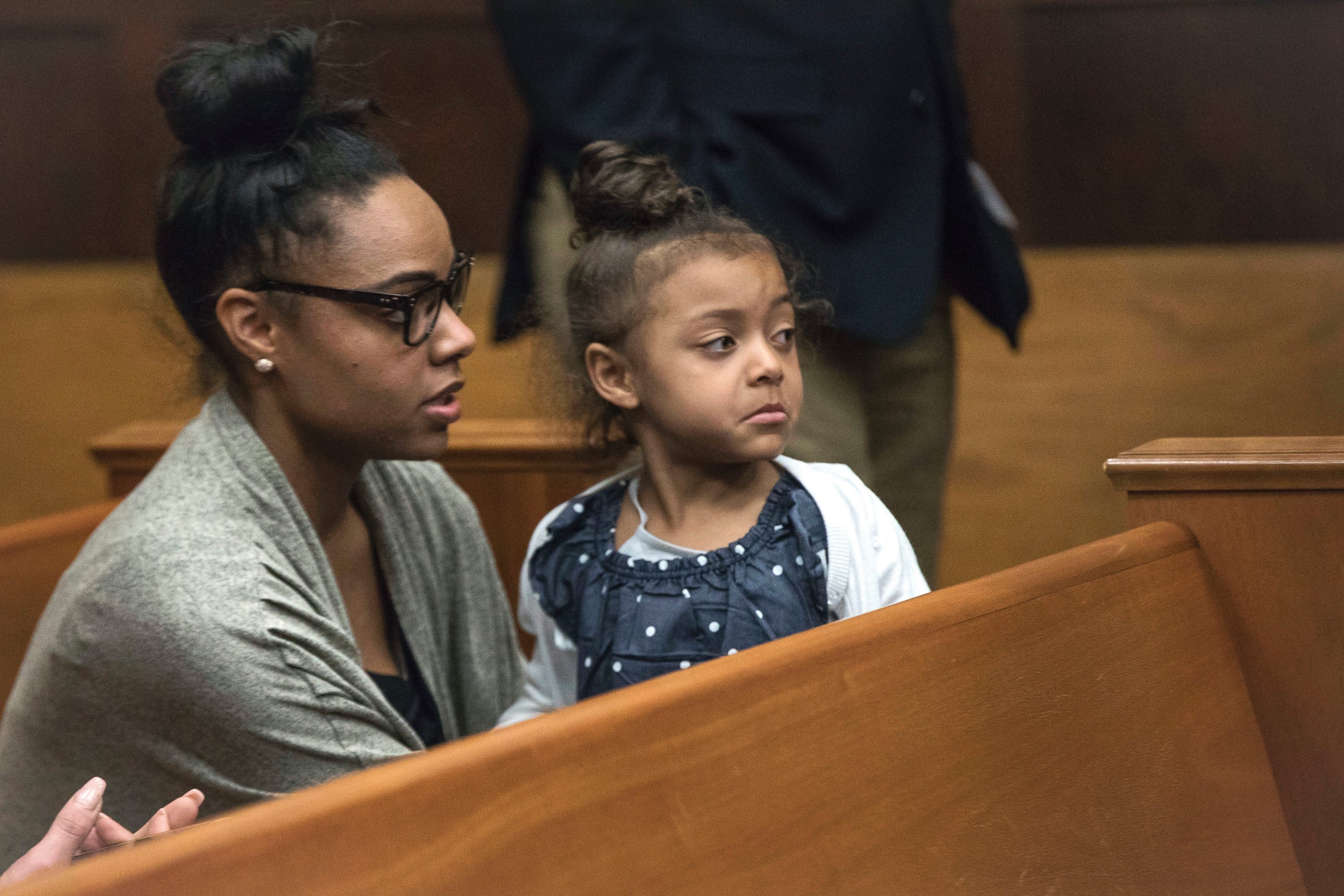 PHOTO: Shayanna Jenkins Hernandez, fiancee of former New England Patriot Aaron Hernandez, sits in the courtroom with the couple's daughter during jury deliberations in Hernandez's double-murder trial at Suffolk Superior Court in Boston, April 12, 2017.