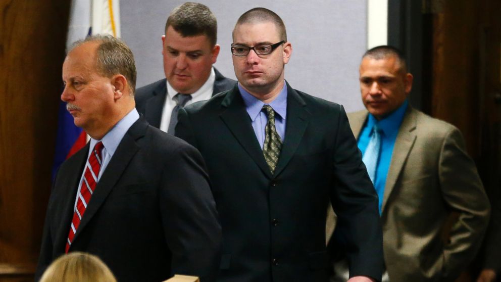 PHOTO: Former Marine Cpl. Eddie Ray Routh, center, is led into court by his defense attorney J. Warren St. John, left, for the second day of his capital murder trial in Stephenville, Texas, Thursday, Feb. 12, 2015.  