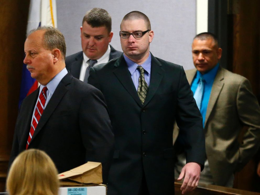 PHOTO: Former Marine Cpl. Eddie Ray Routh, center, is led into court by his defense attorney J. Warren St. John, left, for the second day of his capital murder trial in Stephenville, Texas, Thursday, Feb. 12, 2015.