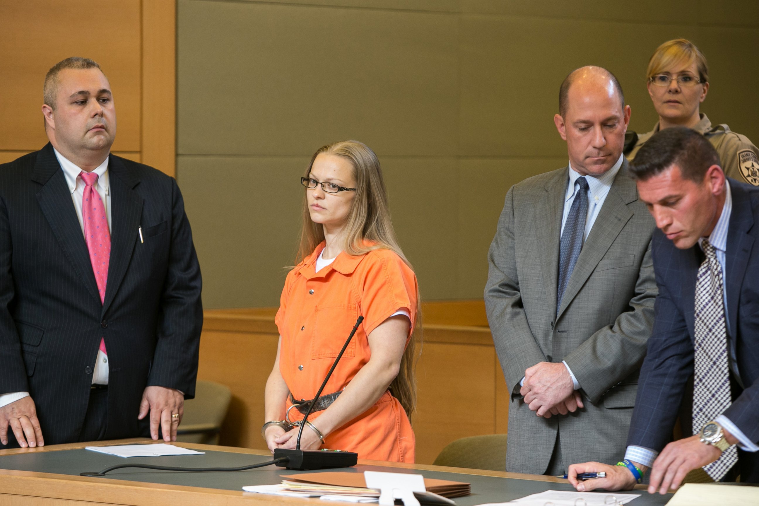 PHOTO: Angelika Graswald, second from left, stands in court as her attorneys Jeffrey Chartier and Richard Portale, right, ask for bail and to unseal the indictment against her, during a hearing, May 13, 2015, in Goshen, N.Y.  