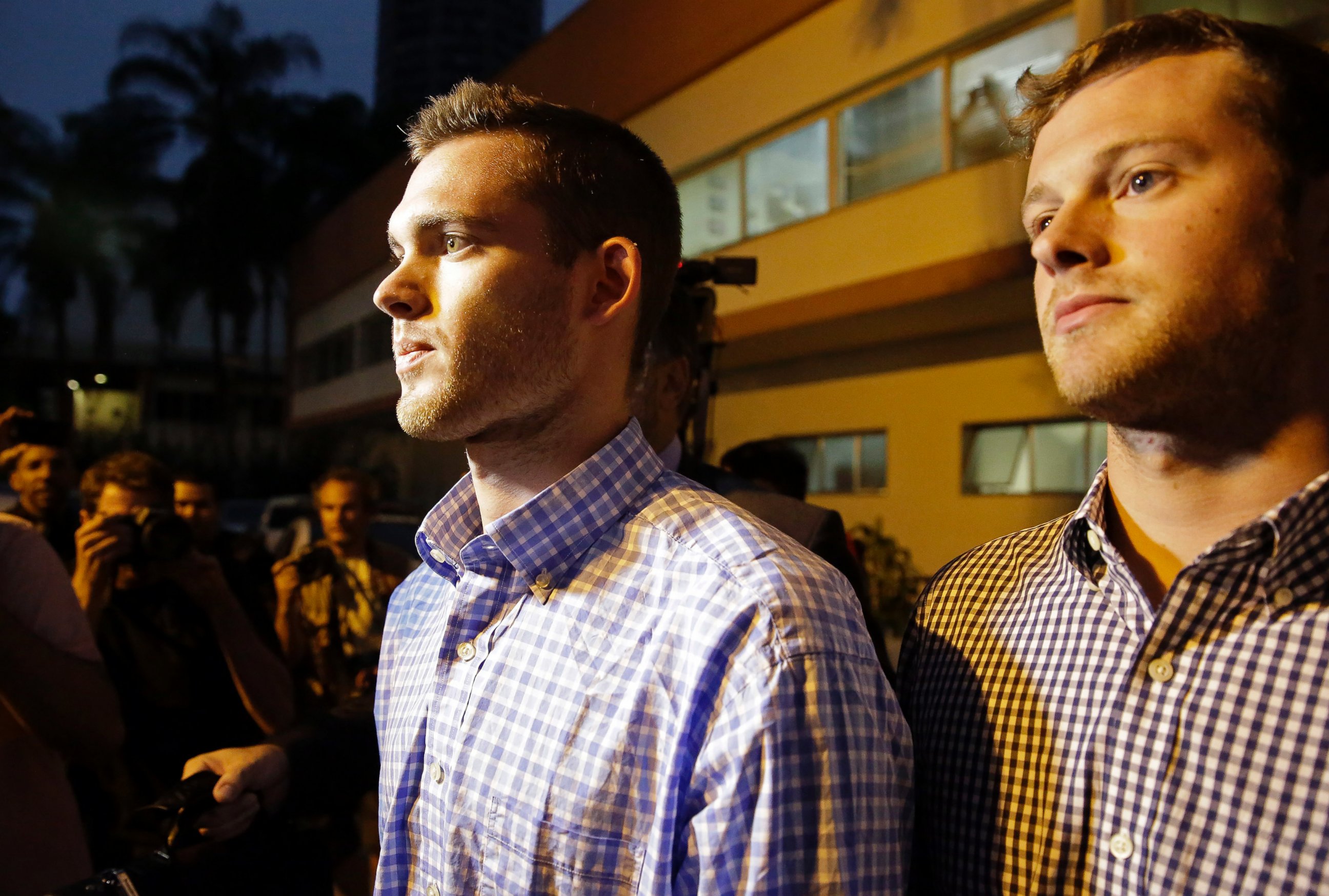 PHOTO: American Olympic swimmers Gunnar Bentz, left, and Jack Conger leave a police station in the Leblon neighborhood of Rio de Janeiro, Brazil, Thursday, Aug. 18, 2016. 