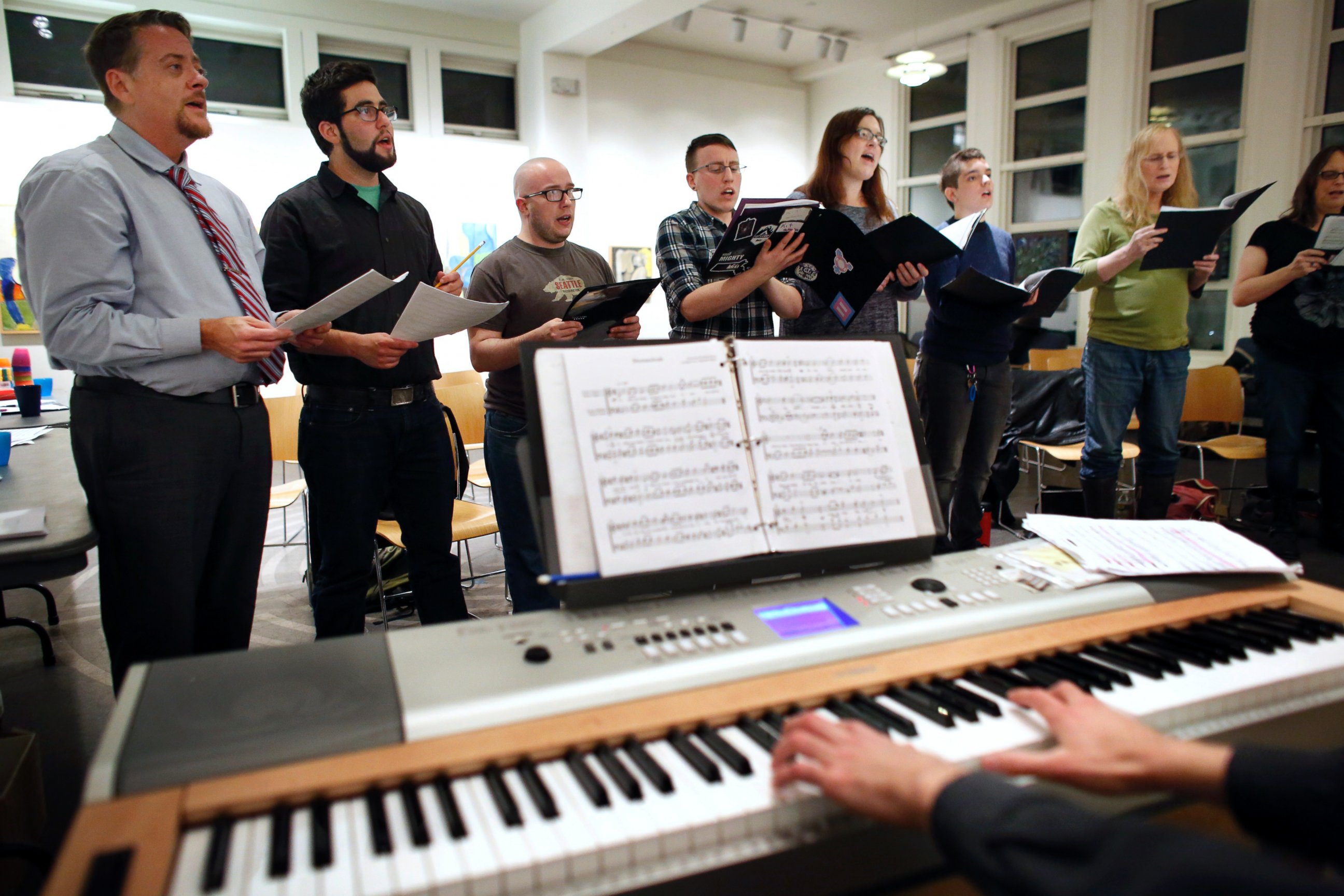 PHOTO: Members of the Butterfly Music Transgender Chorus sing during a rehearsal at a church in Cambridge, Mass on Oct. 7, 2015.