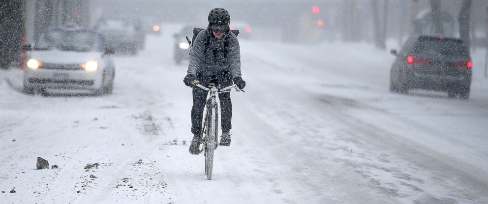 What You Need to Know About Frostbite and Hypothermia - ABC News