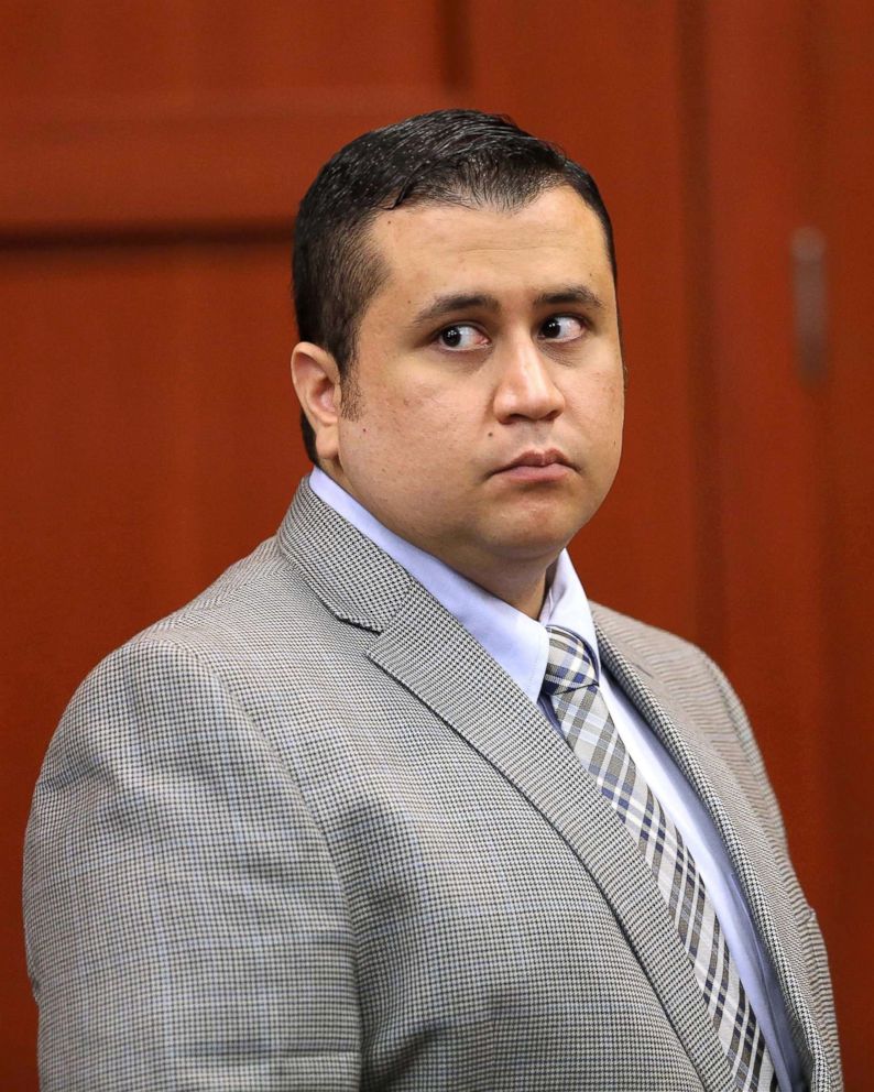 PHOTO: George Zimmerman glances back at the gallery during a recess in his trial in Seminole circuit court in Sanford, Fla., June 17, 2013.