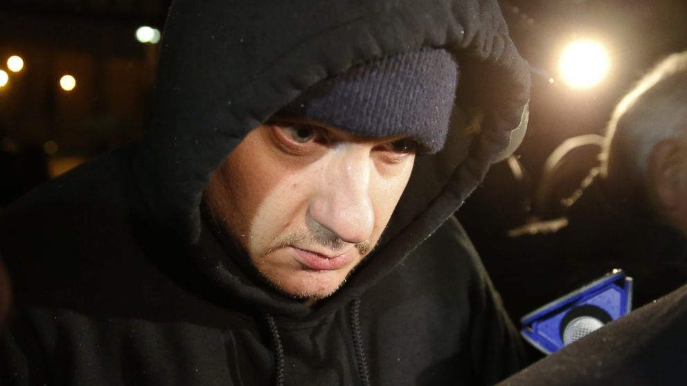 Chicago Police Officer Jason Van Dyke leaves the Cook County Jail after posting bond in Chicago, Nov. 30, 2015.