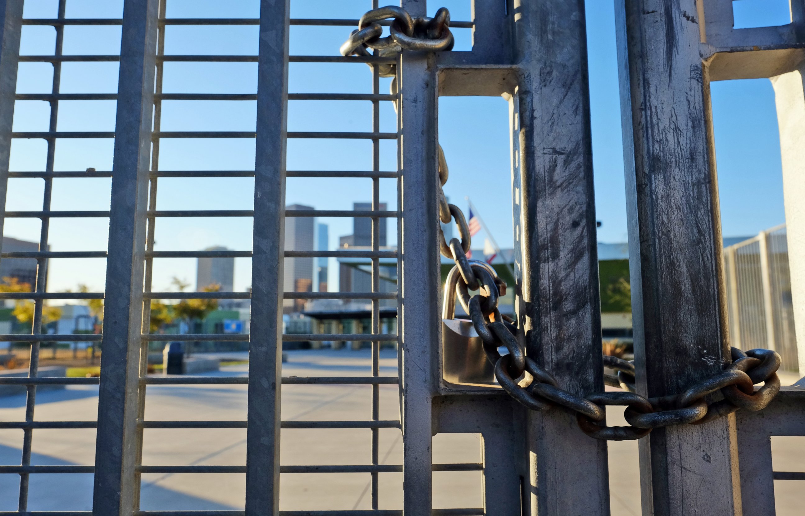 PHOTO: A lock holds the gate shut at Edward Roybal High School in Los Angeles, Dec. 15, 2015.