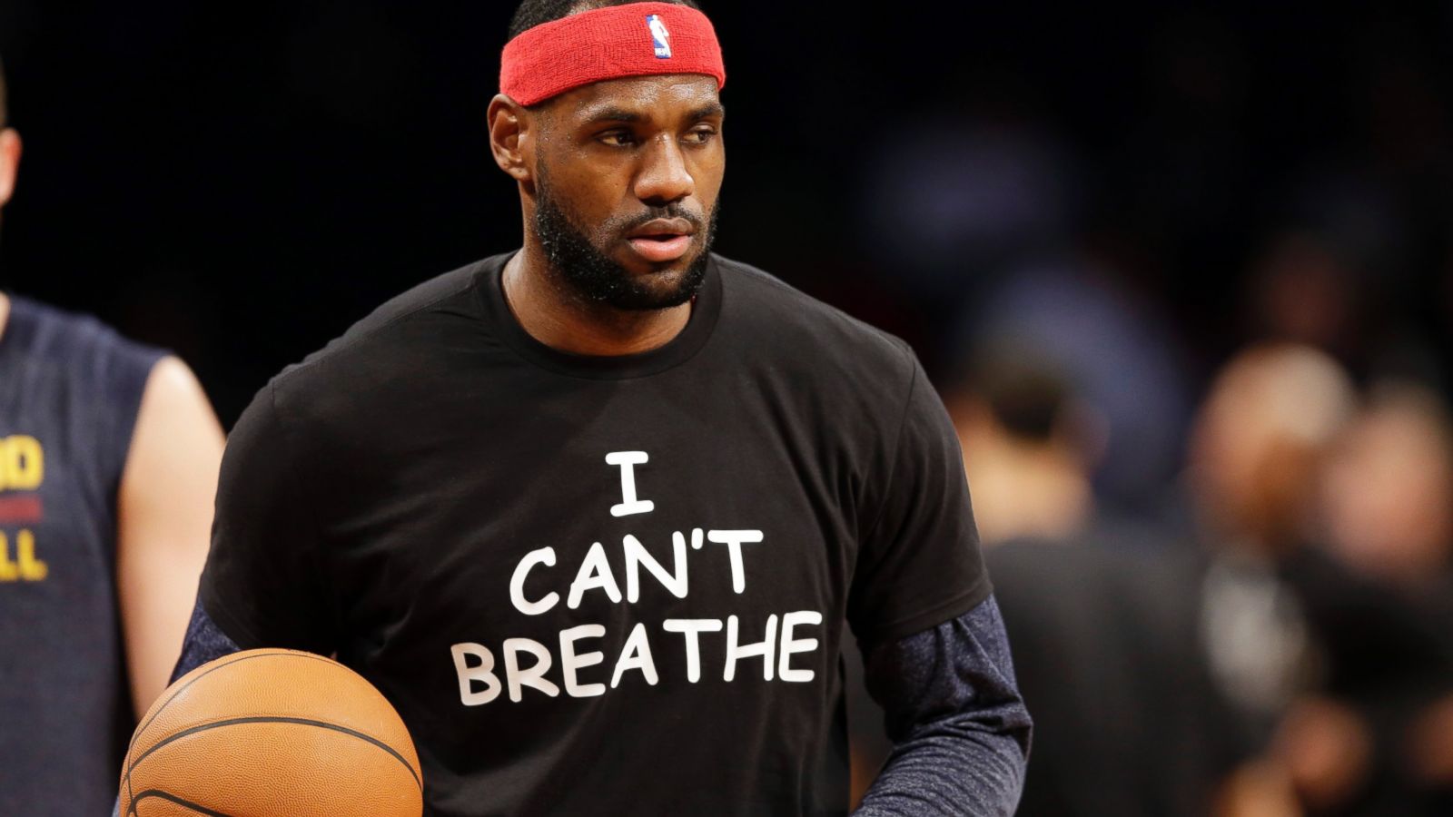 Frivillig brevpapir Forfatning How the Sports World Is Reacting to Mike Brown, Eric Garner Protests - ABC  News
