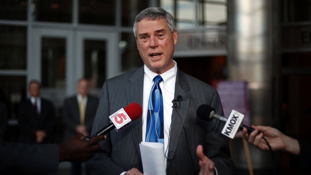 PHOTO: St. Louis County Prosecuting Attorney Robert P. McCulloch is seen in this April 15, 2014 file photo taken in Clayton, Mo.