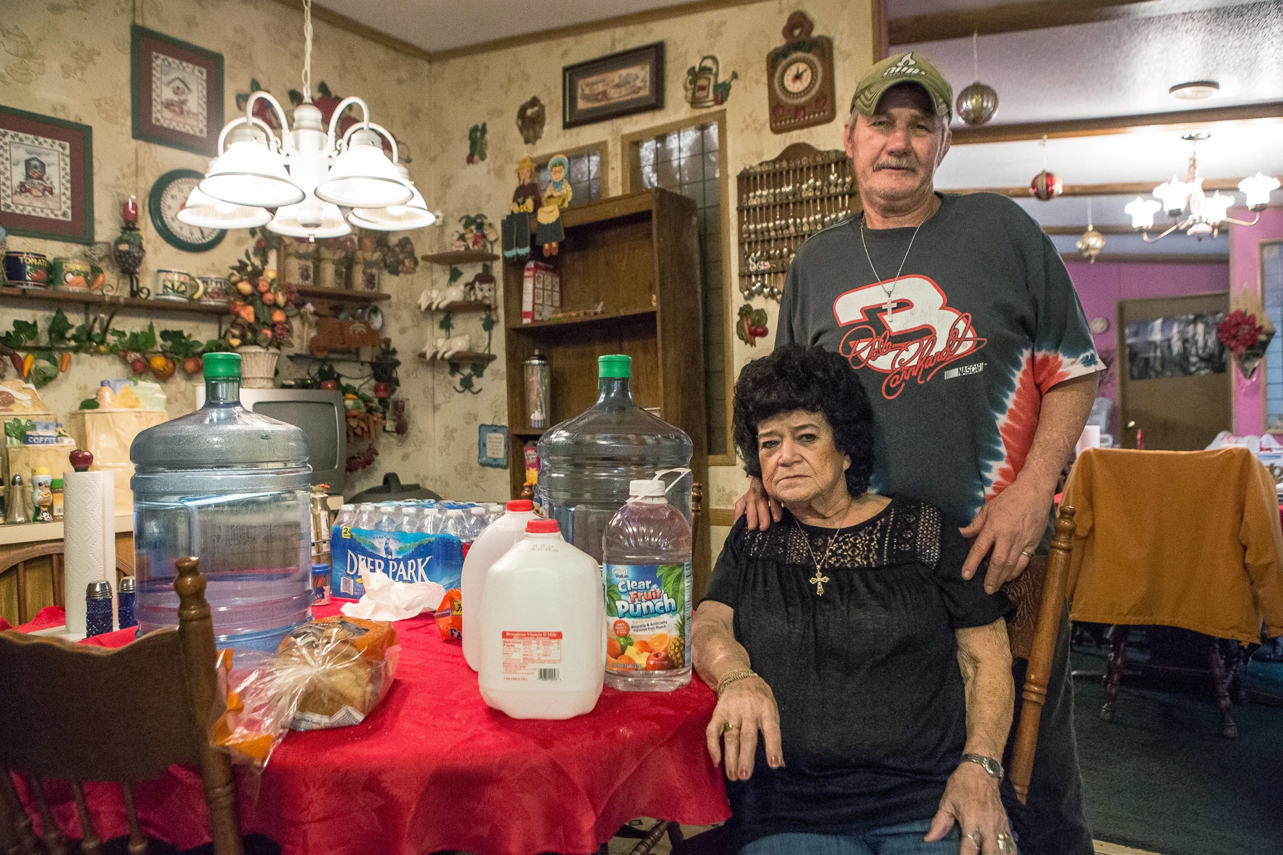 PHOTO: Bonnie Wireman of Dry Branch, W.Va talks about how the ban on using tap water for drinking and washing has effected her and her family on Jan. 11, 2014 in Dry Branch, W.V. 