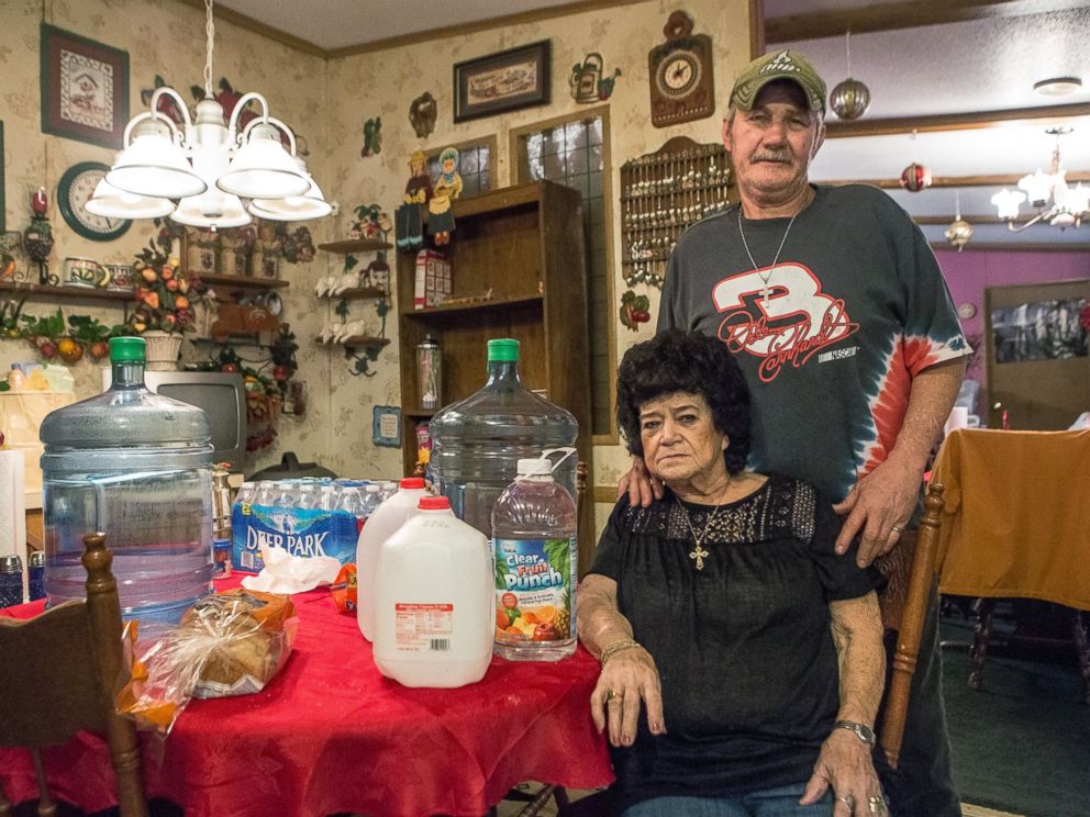 PHOTO: Bonnie Wireman of Dry Branch, W.Va talks about how the ban on using tap water for drinking and washing has effected her and her family on Jan. 11, 2014 in Dry Branch, W.V.