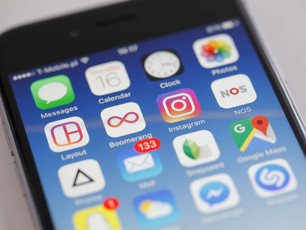 How to protect yourself from downloading fake apps and 