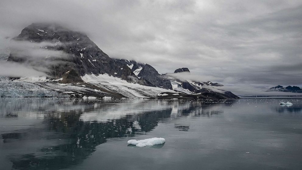 Jorden opplevde det femte varmeste fallet noensinne: NOAA