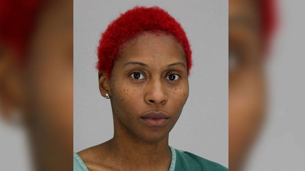 PHOTO: Arielle Jean Jackson, 32, is charged with assaulting an operations agent after boarding a Southwest Airlines flight in Dallas, Nov. 13, 2021.
