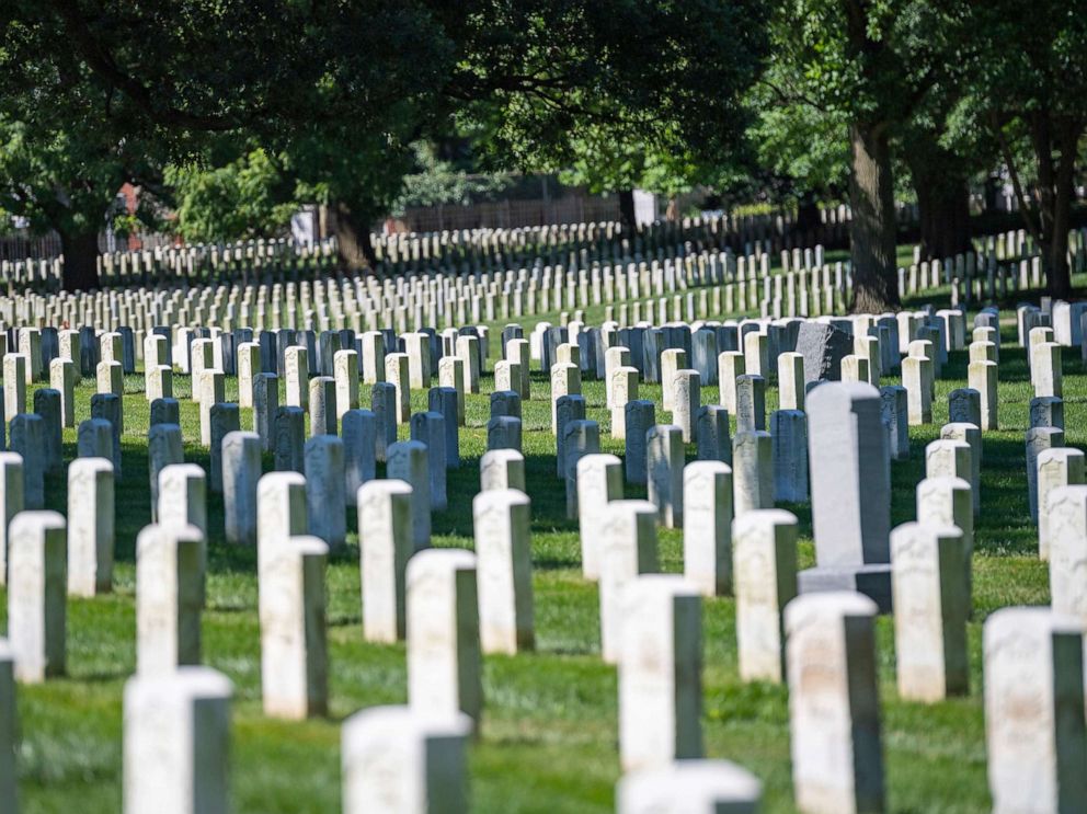 Army Proposes Changes To Who Qualifies For Burial At Arlington National ...