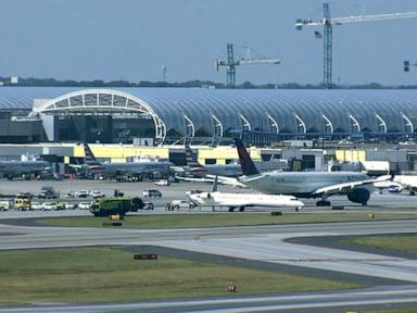 Delta flight clips another plane on taxiway, knocks off smaller plane's tail