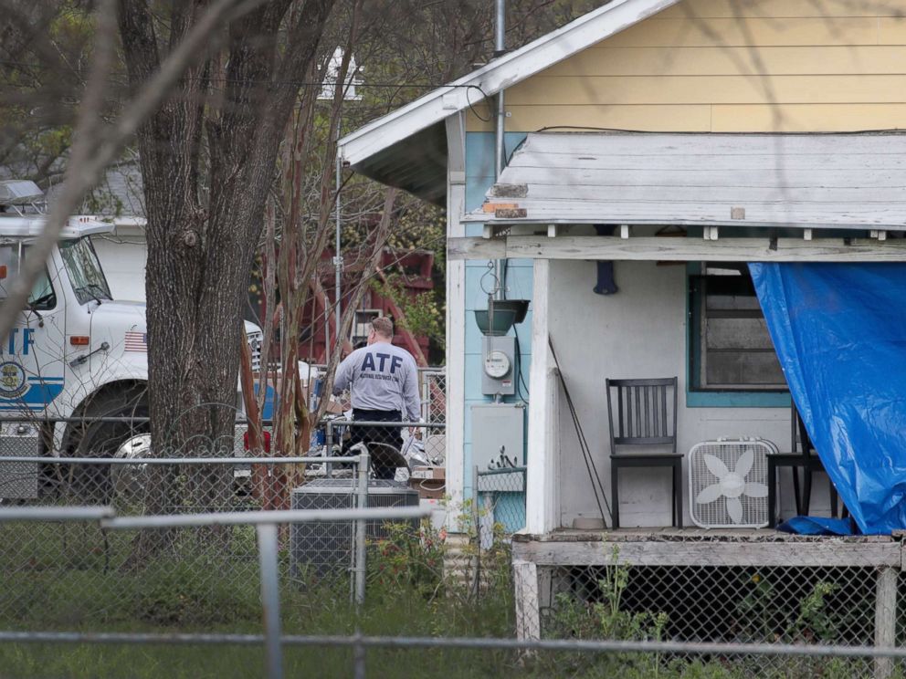 PHOTO: Law enforcement officials continue their investigation at the home of Mark Anthony Conditt, March 22, 2018, in Pflugerville, Texas.