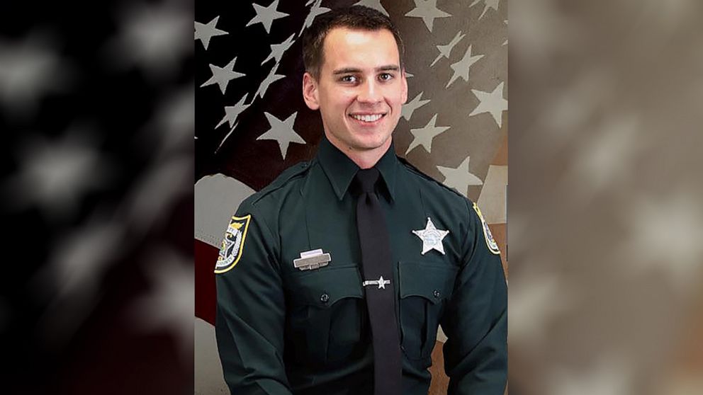 Florida Deputy Fatally Shoots Fellow Deputy In 'extremely Dumb ...