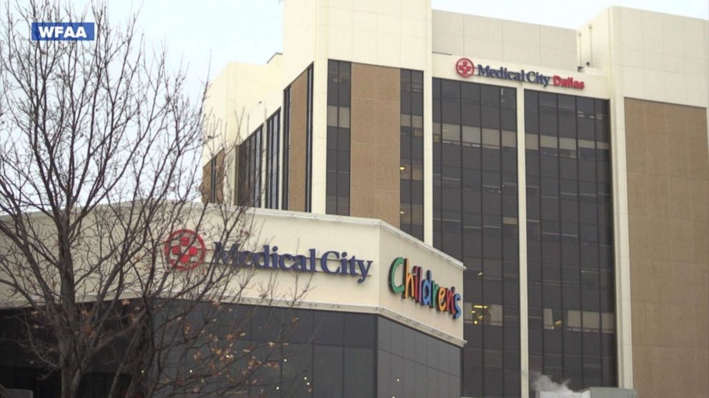 PHOTO: Staff celebrates as Jacob Rodriguez leaves the Dallas hospital Medical City Dallas after spending 685 in the hospital, Jan. 22, 2019.