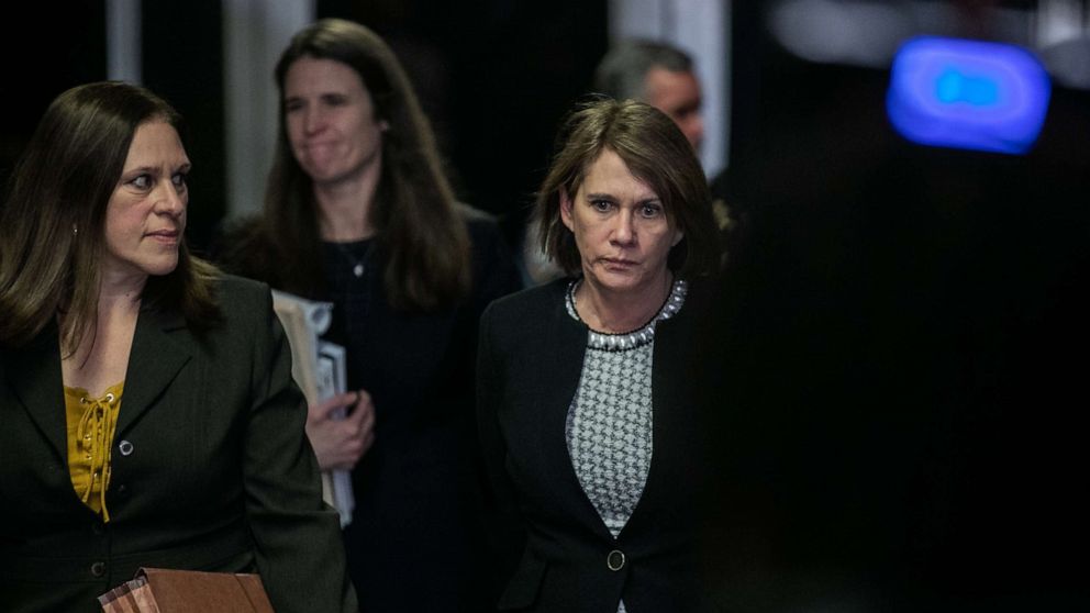 PHOTO: Forensic psychologist Dr. Barbara Ziv leaves with Prosecutor Joan Illuzzi-Orbon at New York City Criminal Court for the continuation of this trial, Jan. 24, 2020, in New York City.