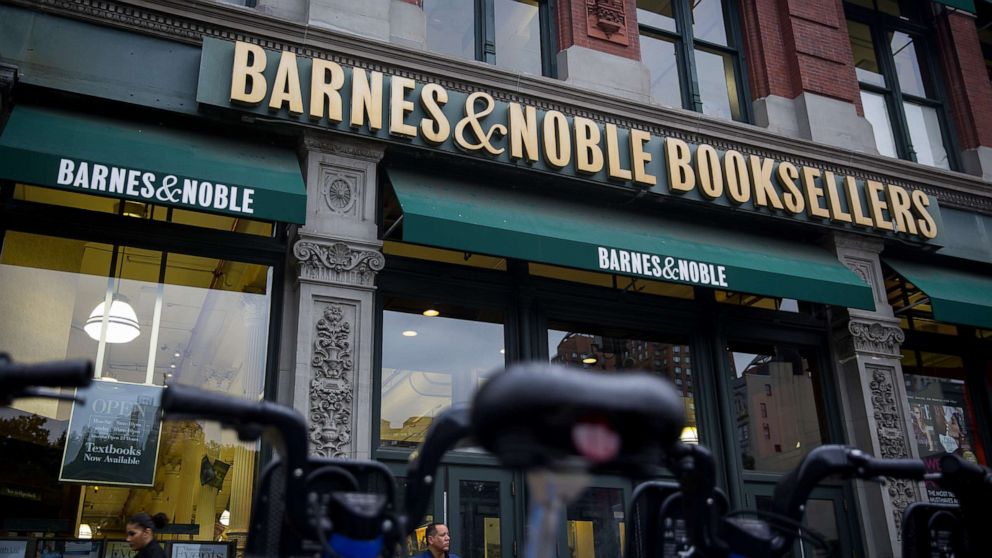 Barnes Noble Pulls Alternative Book Covers Following Criticism